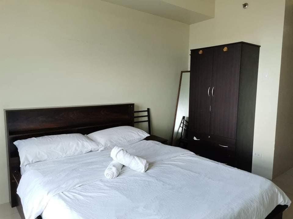 Horizon 101 A1 Shortwalk Robinson Mall Mango Square Bars Free Pool Cebu Eksteriør billede