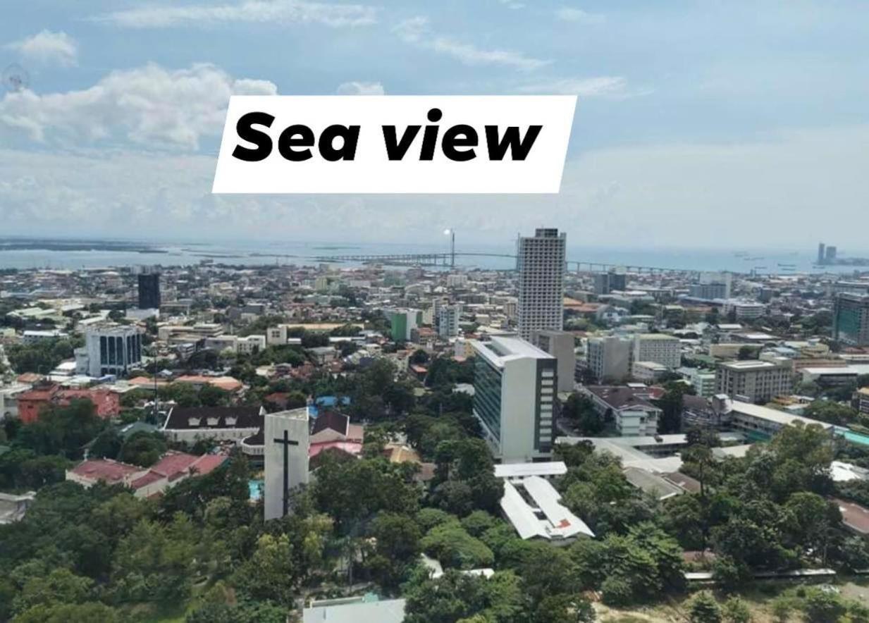 Horizon 101 A1 Shortwalk Robinson Mall Mango Square Bars Free Pool Cebu Eksteriør billede